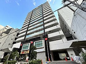 大阪府大阪市中央区西心斎橋2丁目（賃貸マンション2LDK・13階・55.22㎡） その1