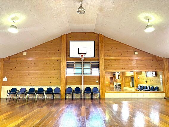 ダンス、卓球、...