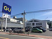 ジーユー川崎東古市場店 徒歩2分。ショッピングセンター 120m