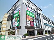 クロスガーデン川崎 徒歩13分。 1020m