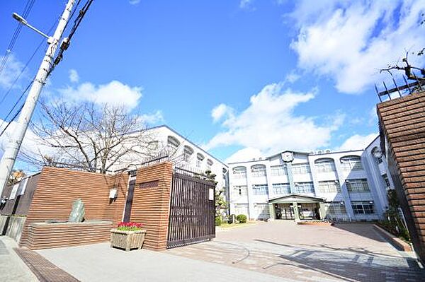 画像24:【中学校】大阪市立文の里中学校まで270ｍ