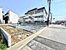 外観：2号棟【外観】家族の温かさと陽光の暖かさ、楽しい毎日と明るい未来を予感させる「空間が織り成すひとつ先の住み心地」を演出します。
