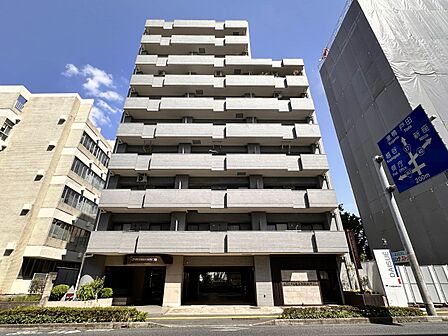 【外観】浦和駅徒歩14分、新規リフォーム済みの物件となっております。