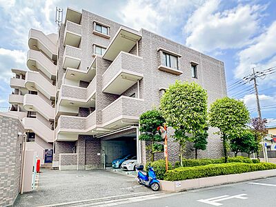 外観:【外観】こちらの物件が少しでも気になるようでしたら、お気軽にお問合せください。人生でいちばん大きなお買い物ですので、ゆっくりご見学ください。ネット上の画像と実際の見学では、リアル感がまるで違… 外観:【外観】こちらの物件が少しでも気になるようでしたら、お気軽にお問合せください。人生でいちばん大きなお買い物ですので、ゆっくりご見学ください。ネット上の画像と実際の見学では、リアル感がまるで違…