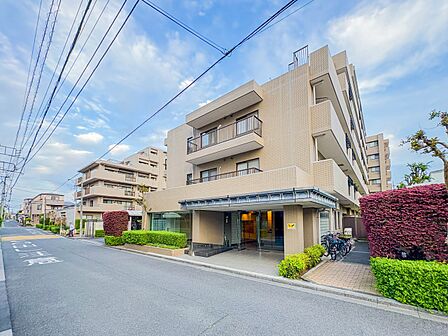 【外観】こちらの物件が少しでも気になるようでしたら、お気軽にお問合せください。人生でいちばん大きなお買い物ですので、ゆっくりご見学ください。ネット上の画像と実際の見学では、リアル感がまるで違…
