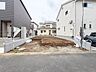 外観：【外観】堂々たる趣ながら、主張し過ぎずどこか余裕を感じさせるシャープなフォルムで佇む邸宅は、晴天の空と照らし合わせる事で、本来あるべき完成形の姿を見せてくれます。