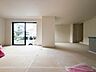 室内：【リビングダイニング】しっかりとした広さがあるのでルームメイク自由自在！