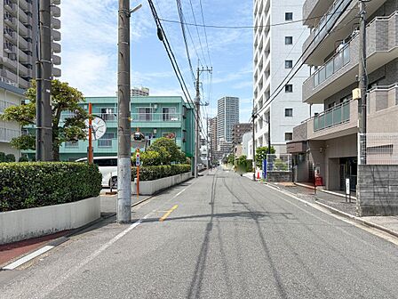 【前面道路】家の良し悪しだけでなく周辺環境も重要なポイント。