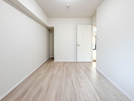 【洋室5.5帖】充実した生活は伸びやかな居室空間から始まります