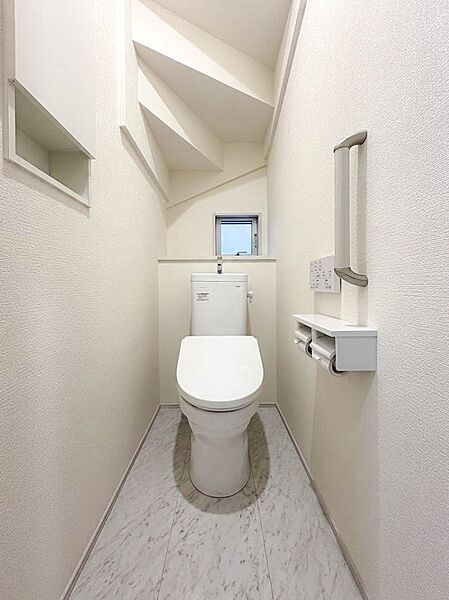 トイレを拡大表示