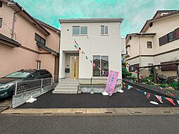 草加市苗塚町