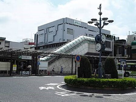 駅 320m 西川口駅(1954年に開業した西川口駅。現在はJR京浜東北線の停車駅です。東口側に駅ビルbeans西川口が併設されており、駅前には東武ストア、イオンモールなどがあります。都心に…