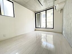 クローバー伍番館 2階1Kのリビング/ダイニング