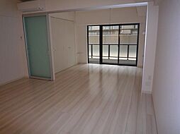 JR山手線 目黒駅 徒歩10分の賃貸マンション 2階1LDKのリビング/ダイニング