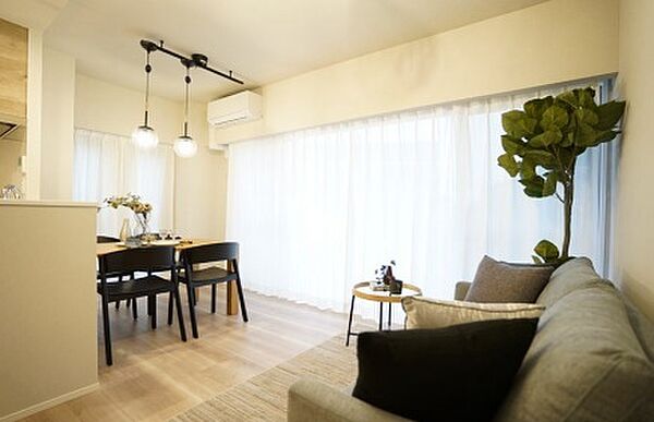 リビング/ダイニング