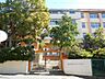 周辺：柏原市立国分小学校 徒歩18分。 1400m