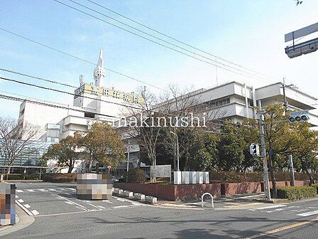 社会福祉法人恩賜財団大阪府済生会富田林病院 徒歩12分。 890m