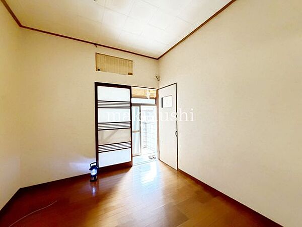 室内