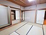 室内：1階和室　縁側・床の間・収納・仏間付きの和室！和室からお庭を見ることもできます♪心やすらぐお部屋です♪