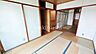 室内：マンション団地内にはすぐに遊びに行ける遊具のある公園もございます♪小さなお子様がいるご家庭にいかがでしょうか♪