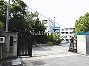 羽曳野市立峰塚中学校 徒歩26分。 2030m