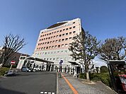 河内長野市役所 徒歩8分。 640m