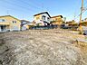 外観：■更地になりました■南側向きで日当たり良好です■土地約63坪■建築条件なし（お好きなハウスメーカー様や工務店様で建築できます■前面道路幅員8.2ｍ！とっても駐車しやすい道路幅員です■ぜひご見学下さい■