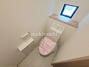 ・トイレは1階と2階にあります、夜のおトイレも階段を上り下りしないですみますね。