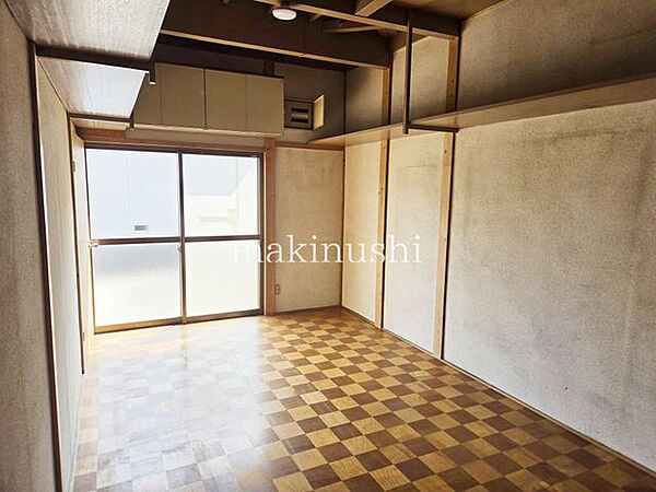 洋室を拡大表示
