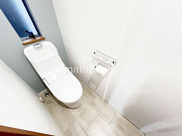 トイレを拡大表示