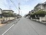 外観：前道の幅員が約8.2ｍありますので、駐車が苦手な方でも大丈夫です♪