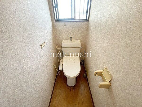 トイレを拡大表示