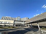 独立行政法人国立病院機構大阪南医療センター 徒歩11分。 880m