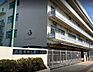 周辺：八王子市立　第三小学校学校経営の基本理念「自分も人も大切にする学校は、地域運営学校の組織力と教師の力で」本校の教育目標「やさしく・かしこく・たくましい」創立：明治39年(1906年 1400m