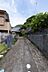 外観：前面道路含む現地写真