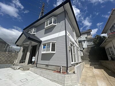 外観：【住宅ローン減税対象】価格には消費税、リフォーム費用を含みます。リフォーム中でもご案内可能。内覧希望の方はお電話ください。