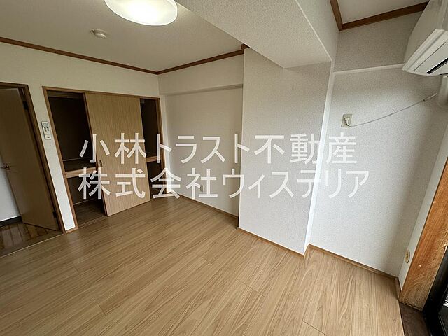 寝室