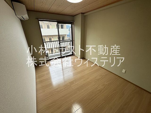 寝室