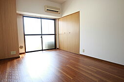 ティアラ堺町 4階1DKのリビング/ダイニング