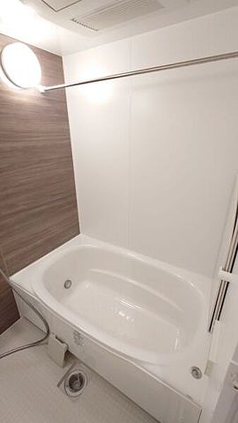 浴室を拡大表示