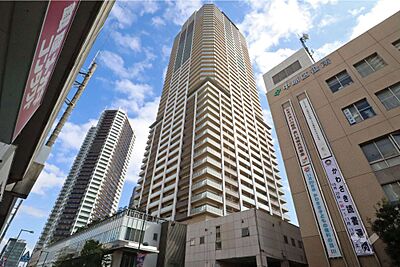 外観：プラウドタワー武蔵小杉の外観（北西側から）