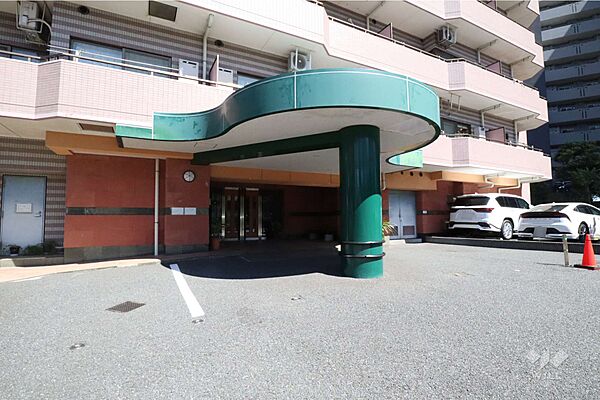 エントランスを拡大表示