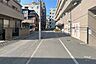 その他：敷地西側の前面道路