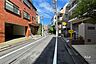 その他：敷地の北側前面道路（東側から）