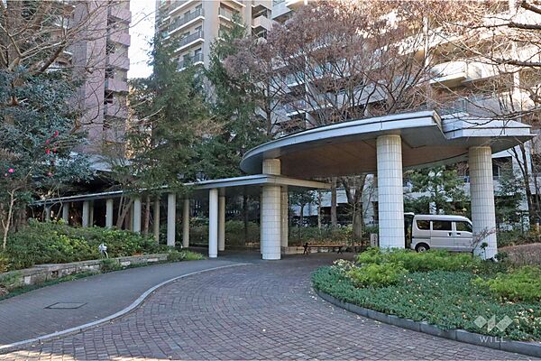エントランスを拡大表示