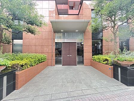 24時間ゴミ出し可能なので、時間を気にせずゴミ出しをすることが出来ます◎