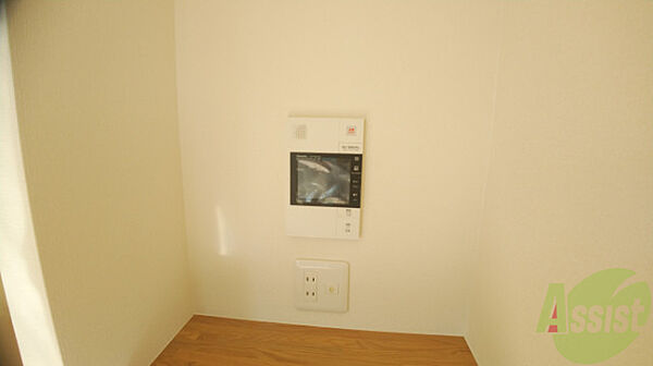 画像19:インターホンはモニター付き、急な来客にもすぐ対応でき安心。