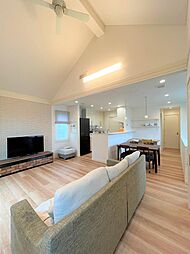 三井ホーム施工〜小金井市前原町４丁目スムストック 2LDKのリビング/ダイニング