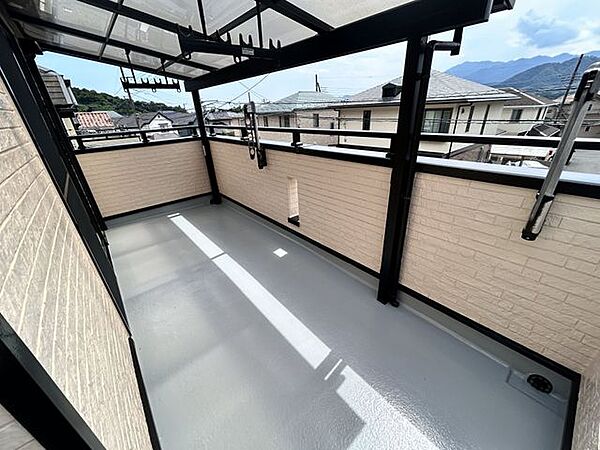 バルコニーを拡大表示