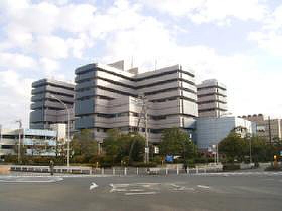 画像18:横浜市立大学（公立大学法人） 附属病院（1152m）